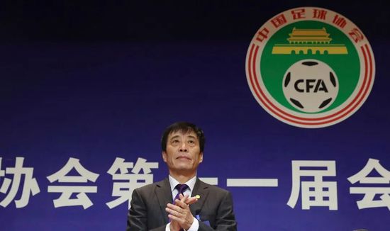 亚洲乱码一二三四区麻豆