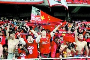 亚洲精品在线播放