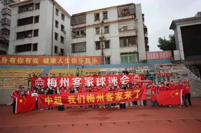 中文字幕第一页在线播放
