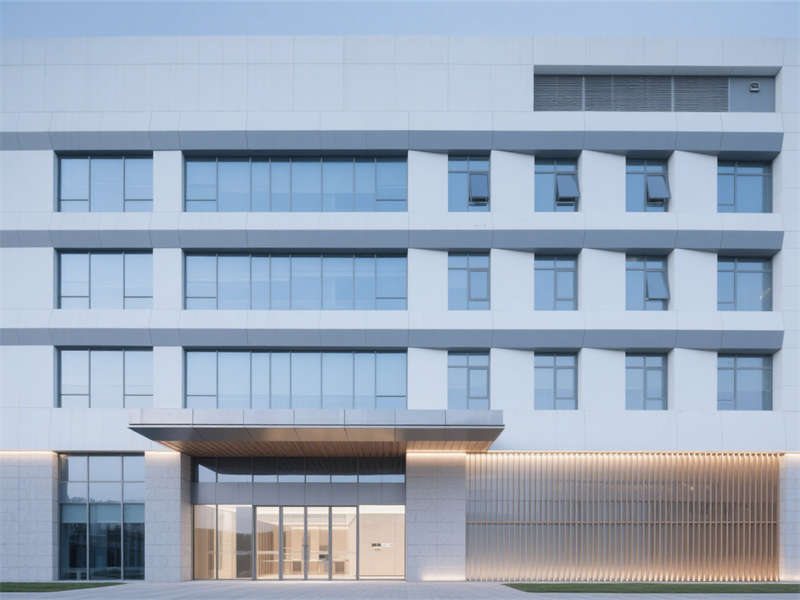 合肥辦公樓裝修:以極簡(jiǎn)質(zhì)感打造高效辦公空間 合肥辦公樓裝修:以極簡(jiǎn)質(zhì)感打造高效辦公空間